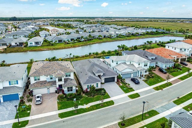 12272 Waterstone Circle, Palm Beach Gardens, FL 33412