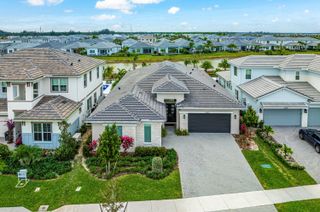 12272 Waterstone Circle, Palm Beach Gardens, FL 33412