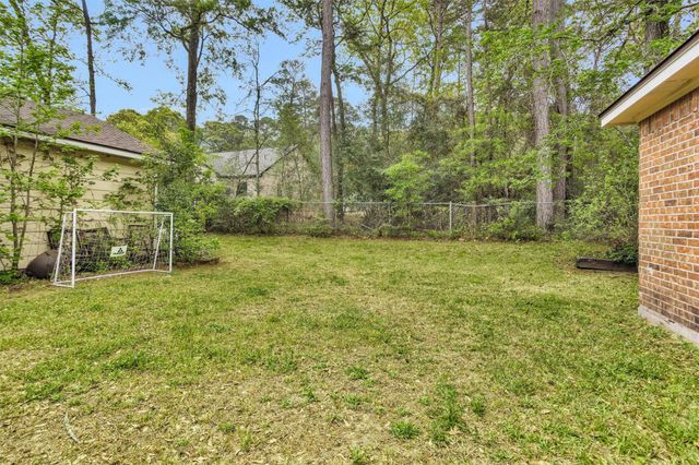 2117 Bershire Drive, Huntsville, TX 77340