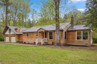 6838 Hockley Wharf LN, Gloucester, VA 23061