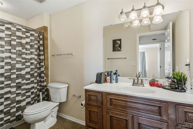 120 15th 220, Tuscaloosa, AL 35401