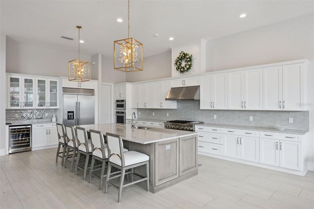 15421 PENDIO DRIVE, Montverde, FL 34756