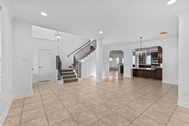 5724 Brittlyns CT, Austin, TX 78730