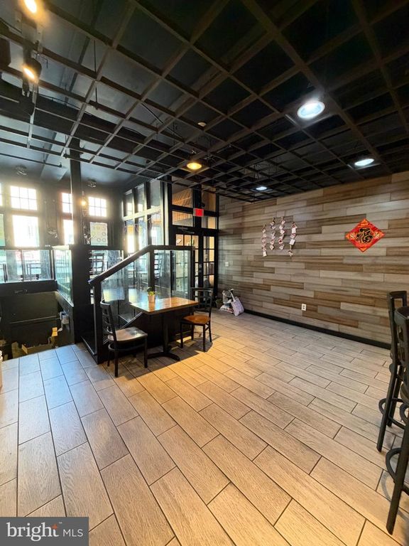 108 CHESTNUT ST #1ST FLOOR, PHILADELPHIA, PA 19106 — photo 2