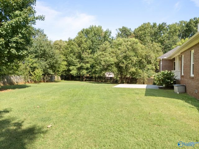 253 Natchez Trail, Huntsville, AL 35806