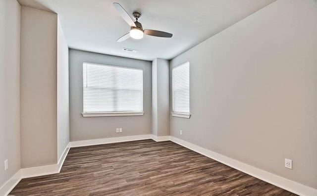 1701 W Deane Street, Fayetteville, AR 72704