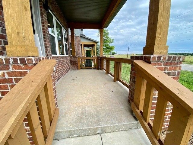 1701 W Deane Street, Fayetteville, AR 72704