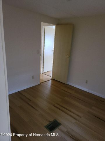 15466 Brookridge Boulevard, Brooksville, FL 34613