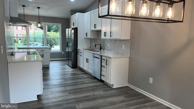 1697 BARRISTER CT, Crofton, MD 21114