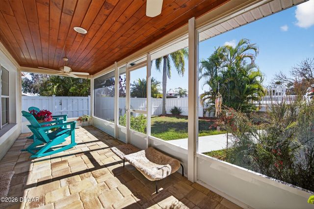 229 Randle Avenue, Oak Hill, FL 32759