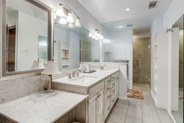 7136 Lyre Lane, Dallas, TX 75214