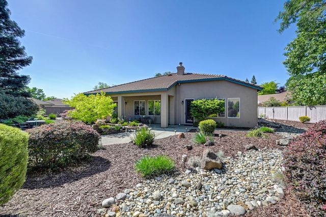 112 Hemingway Ct, Roseville, CA 95747