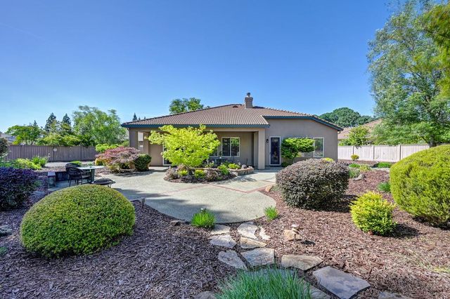 112 Hemingway Ct, Roseville, CA 95747
