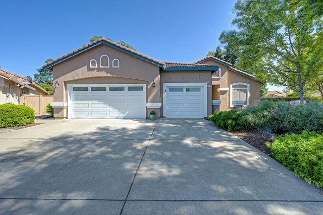 112 Hemingway Ct, Roseville, CA 95747
