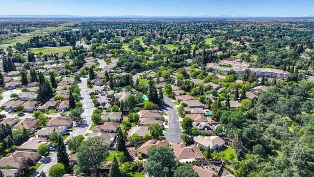 112 Hemingway Ct, Roseville, CA 95747