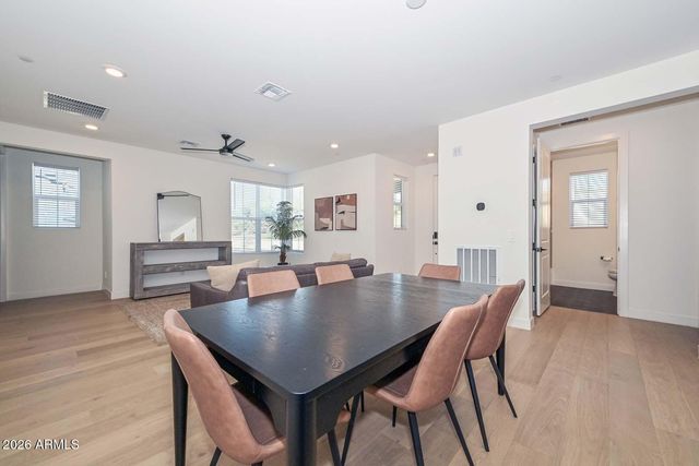 11300 N CASA DEGA Drive 1064, Surprise, AZ 85388