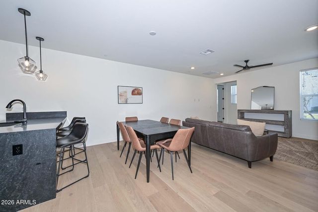 11300 N CASA DEGA Drive 1064, Surprise, AZ 85388