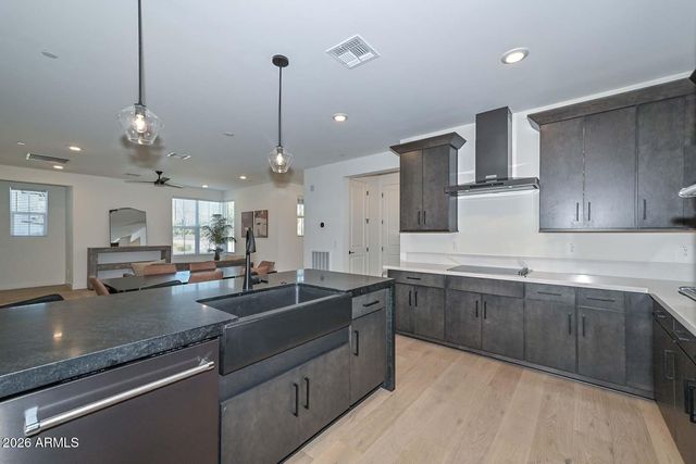 11300 N CASA DEGA Drive 1064, Surprise, AZ 85388