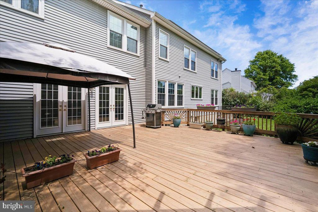 Image 23 of property listing at 12005 BACKUS DR, Bowie, MD 20720