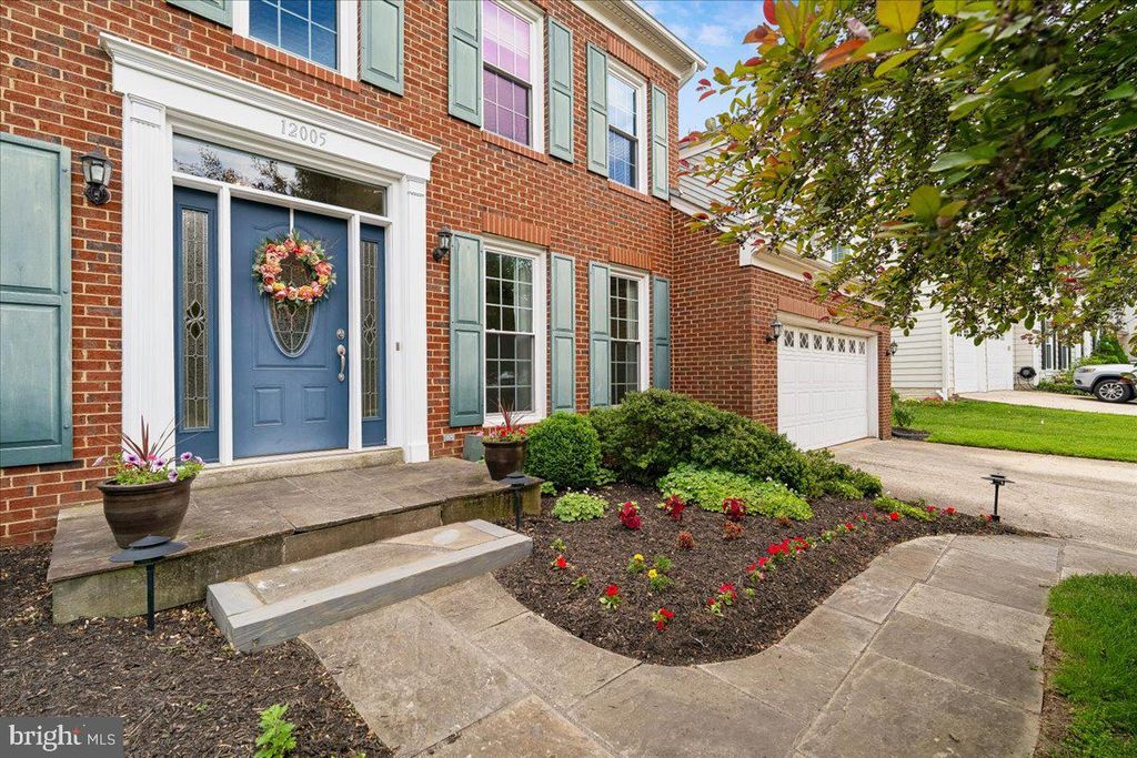 Image 3 of property listing at 12005 BACKUS DR, Bowie, MD 20720