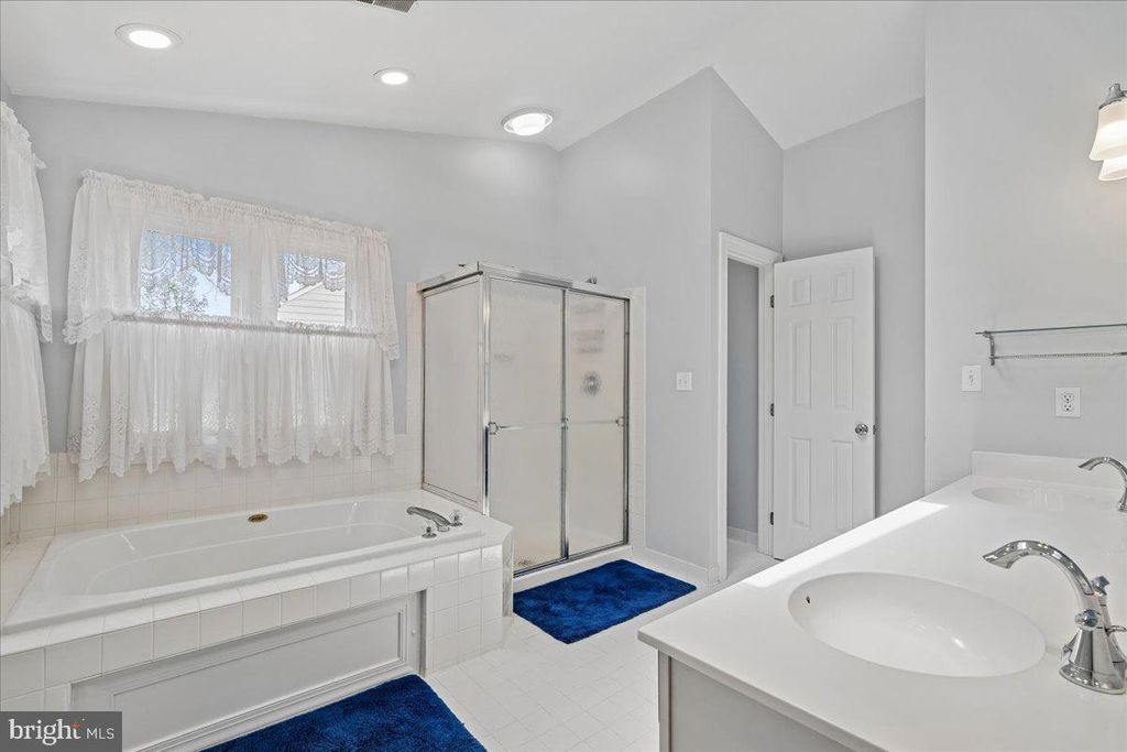 Image 45 of property listing at 12005 BACKUS DR, Bowie, MD 20720