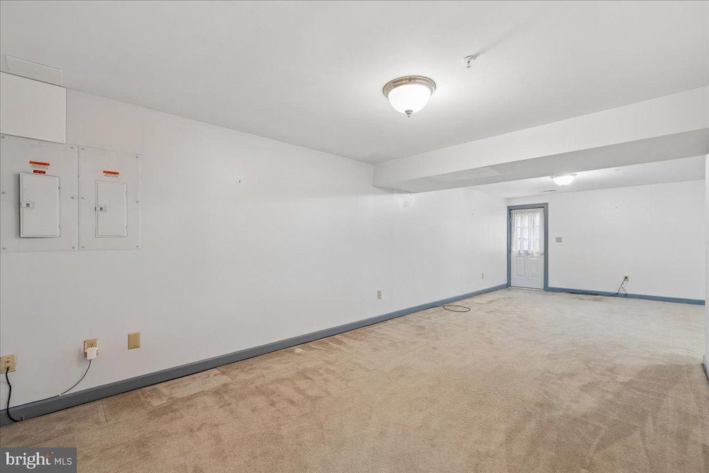 Image 59 of property listing at 12005 BACKUS DR, Bowie, MD 20720
