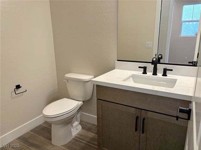 8826 Spencer Garrett Street, Las Vegas, NV 89113