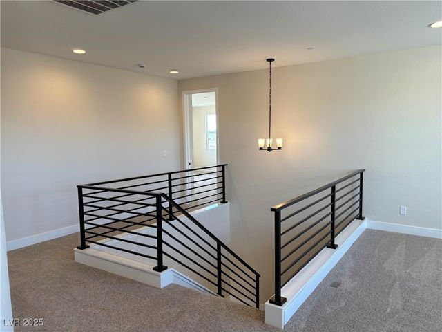 8826 Spencer Garrett Street, Las Vegas, NV 89113