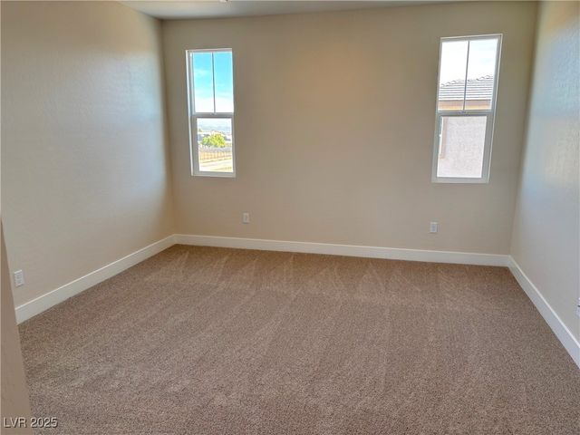 8826 Spencer Garrett Street, Las Vegas, NV 89113