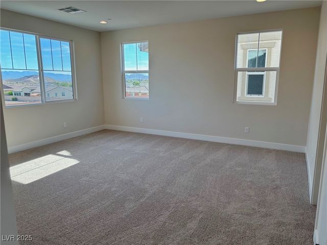 8826 Spencer Garrett Street, Las Vegas, NV 89113