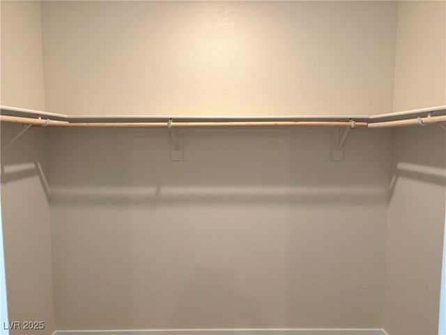 8826 Spencer Garrett Street, Las Vegas, NV 89113