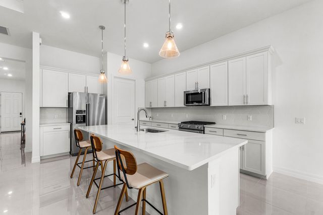 12505 Triumph Lane, Palm Beach Gardens, FL 33412