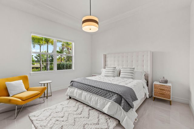 12505 Triumph Lane, Palm Beach Gardens, FL 33412