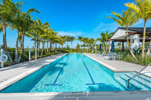 12505 Triumph Lane, Palm Beach Gardens, FL 33412