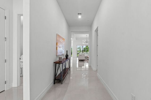 12505 Triumph Lane, Palm Beach Gardens, FL 33412