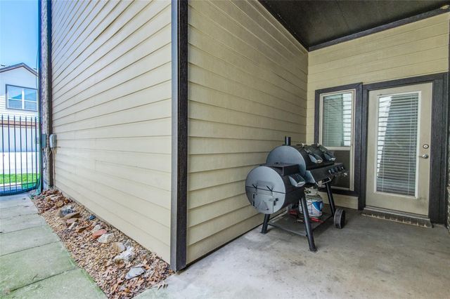 1905 Lantana Lane, Irving, TX 75063