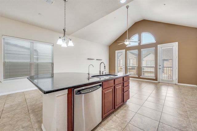 1905 Lantana Lane, Irving, TX 75063