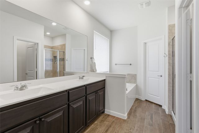 3212 Camden Creek Road, Krum, TX 76249