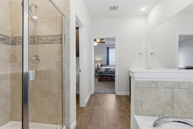 3212 Camden Creek Road, Krum, TX 76249