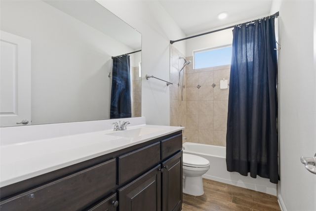 3212 Camden Creek Road, Krum, TX 76249