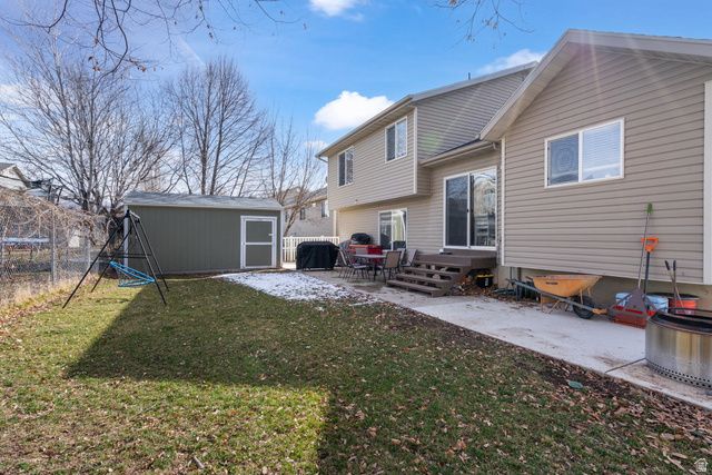 195 E 2325 S, Clearfield, UT 84015