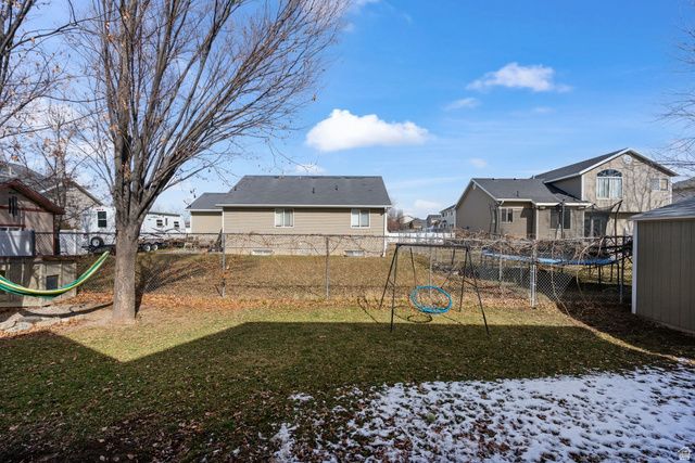 195 E 2325 S, Clearfield, UT 84015