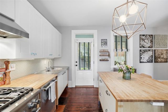4821 Butler St, Lawrenceville, PA 15201