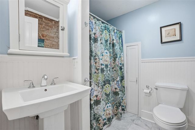 4821 Butler St, Lawrenceville, PA 15201