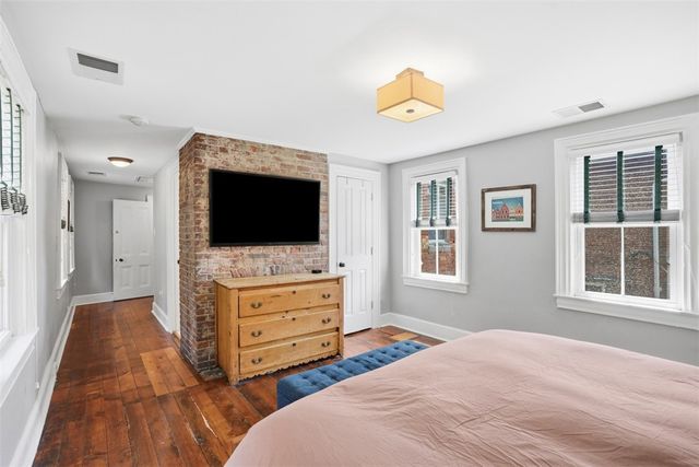 4821 Butler St, Lawrenceville, PA 15201