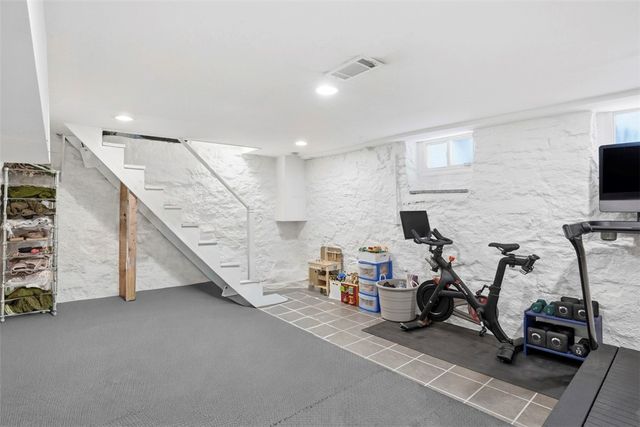 4821 Butler St, Lawrenceville, PA 15201