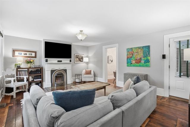 4821 Butler St, Lawrenceville, PA 15201