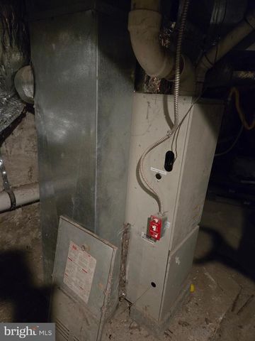 51 BOUDINOT ST, Trenton, NJ 08618