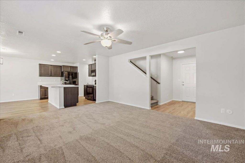 862 W Woodpine St, Meridian, ID 83646 photo 5