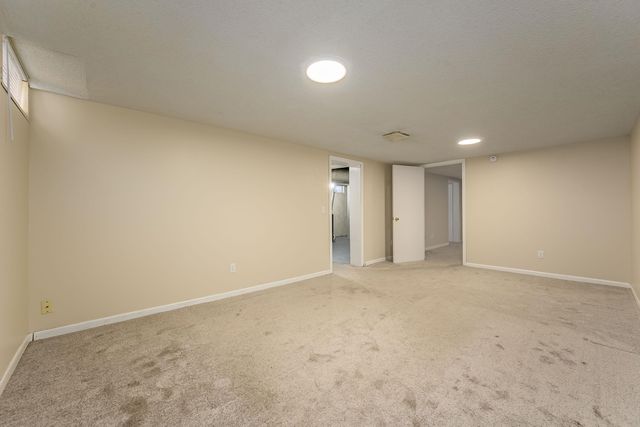 1528 N Garland St, Wichita, KS 67203